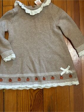 Max Studio Baby Pumpkin Sweater Dress 12M Neutral Fall Knit Boutique Style